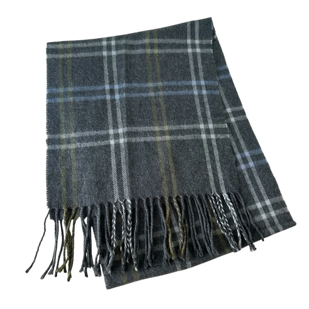 Cejon Made in Italy Soft Gray and White Plaid Scarf with Fringe